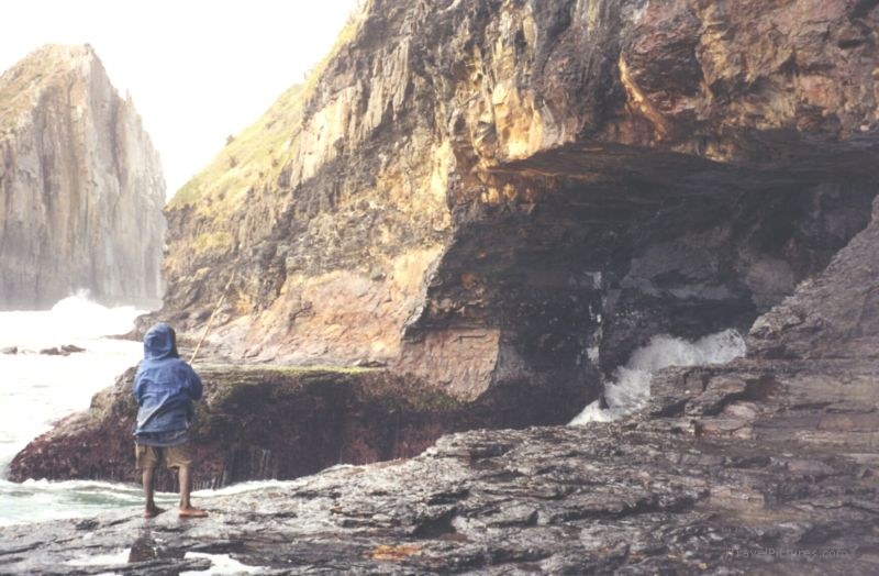 Hole-In-The-Wall Coffee Bay boy fishing